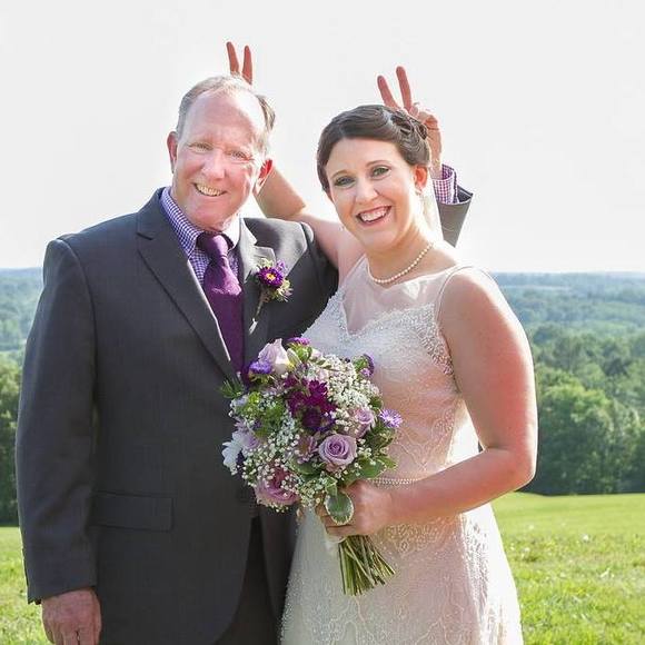 Meet your Posher, Caitlin - Picture 1 of 1